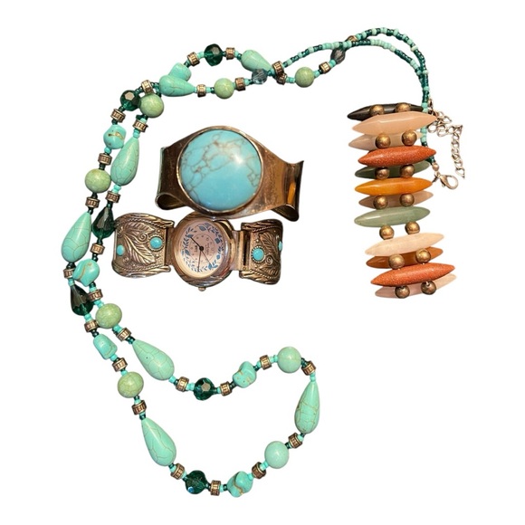 Lot of Pre Owned Vintage Southwest Jewelry - Picture 2 of 9